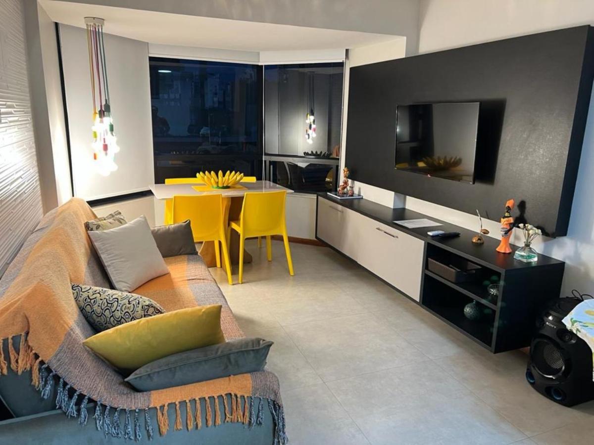 Excelente Localizacao Na Barra -Climatizado-Garagem Apartamento Salvador Exterior foto
