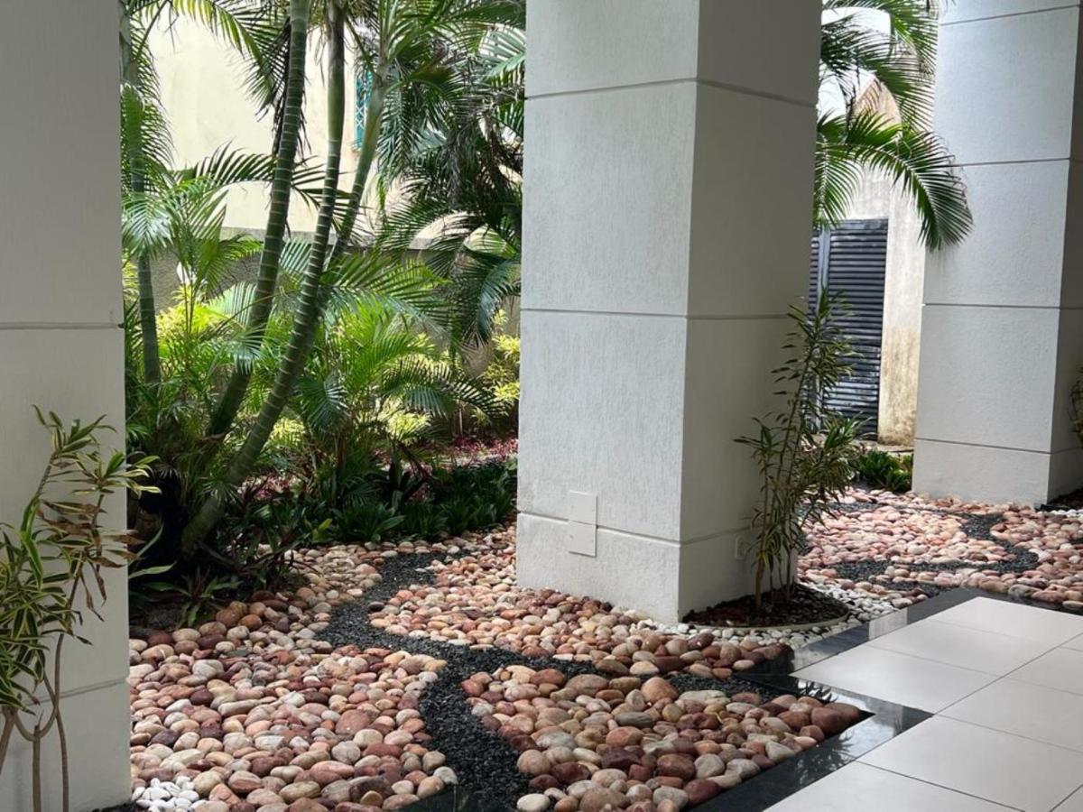 Excelente Localizacao Na Barra -Climatizado-Garagem Apartamento Salvador Exterior foto